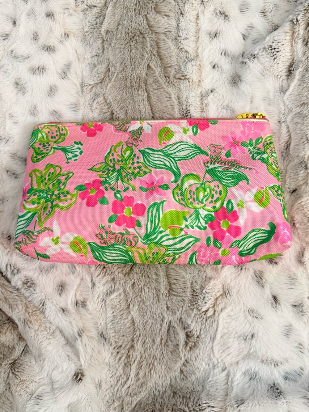 Lilly Pulitzer for Estée Lauder Pink/Green Tiger Lair Print Makeup Bag - Picture 2 of 5
